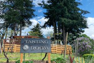 Tasting room at Ankeny Hills Vineyard